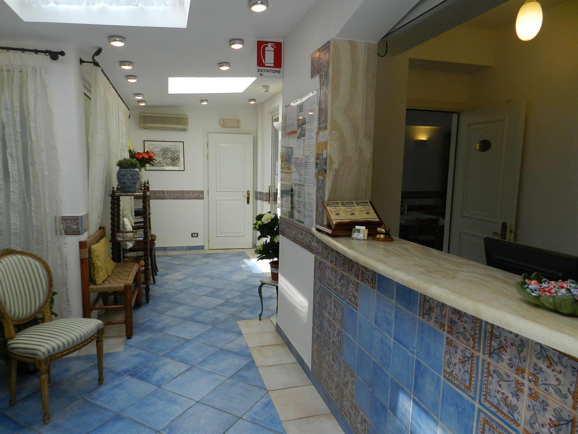 Hotel Punta Mesco Μοντερόσο αλ Μάρε Εξωτερικό φωτογραφία